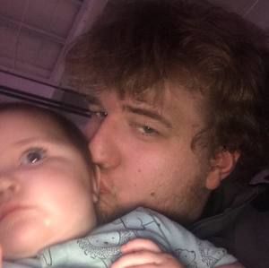 Meet your Posher, Russell